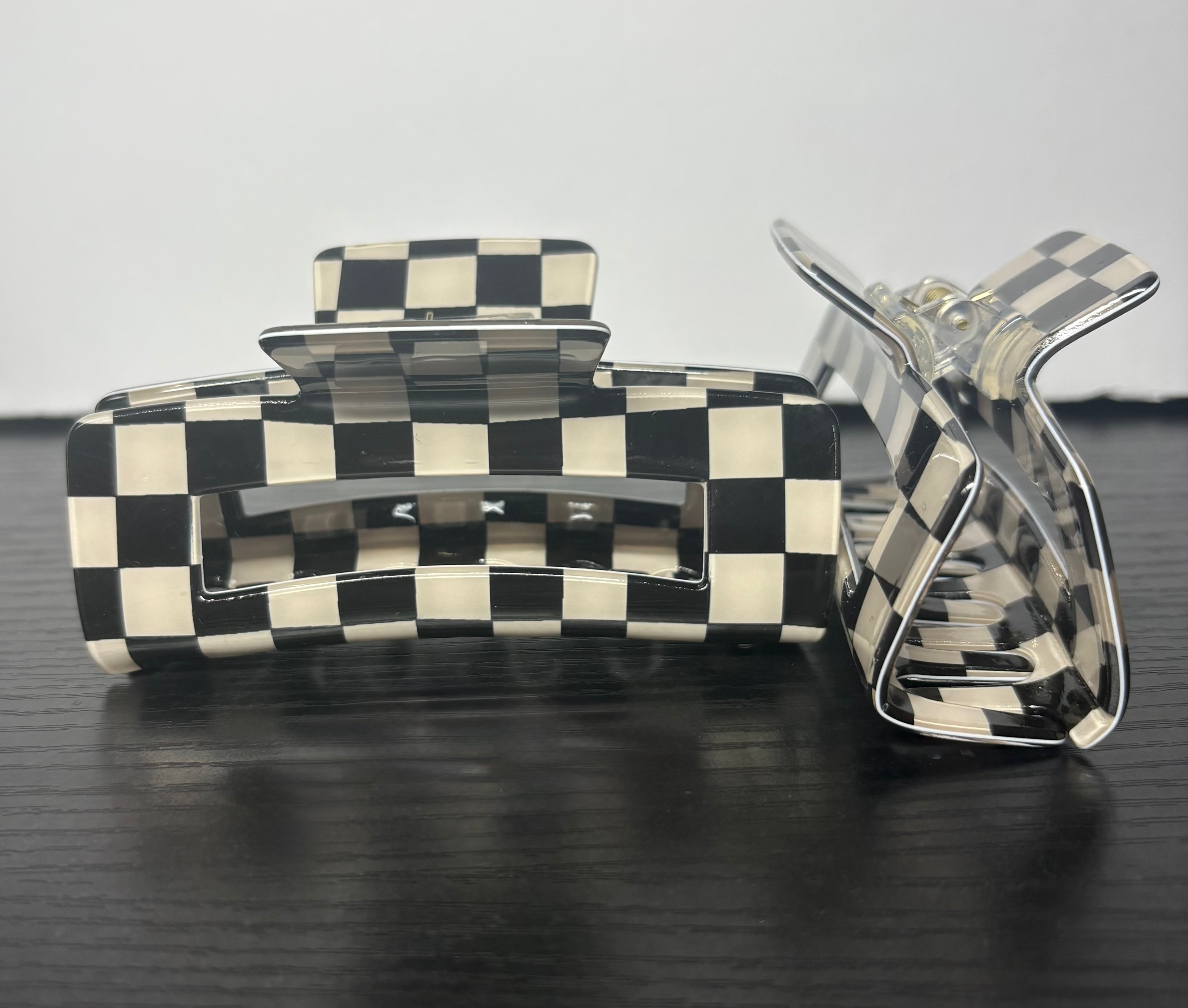 Black and White large, checkered hair claw