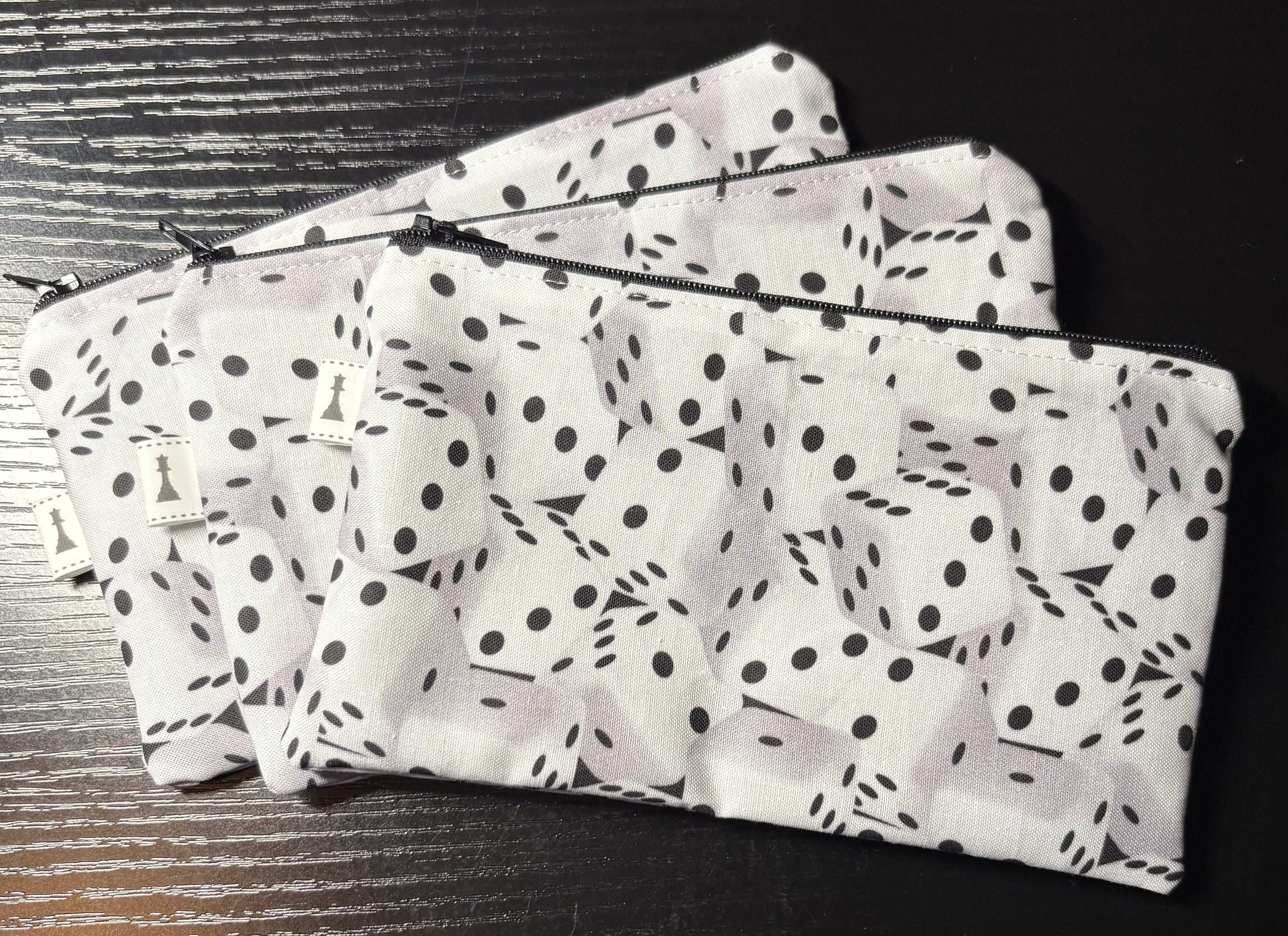 Black & White dice pattern carrying bag