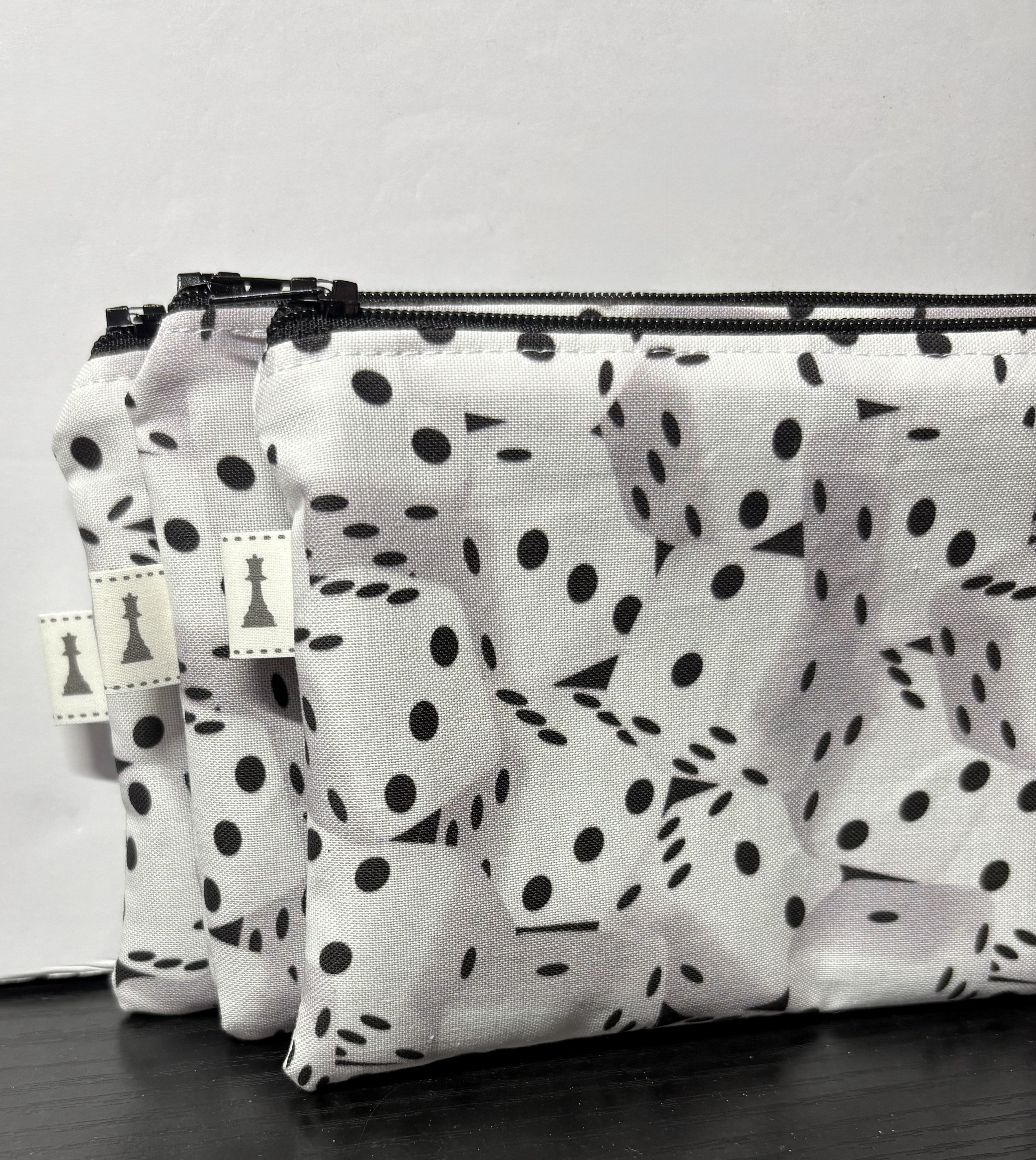 Black & White dice pattern carrying bag