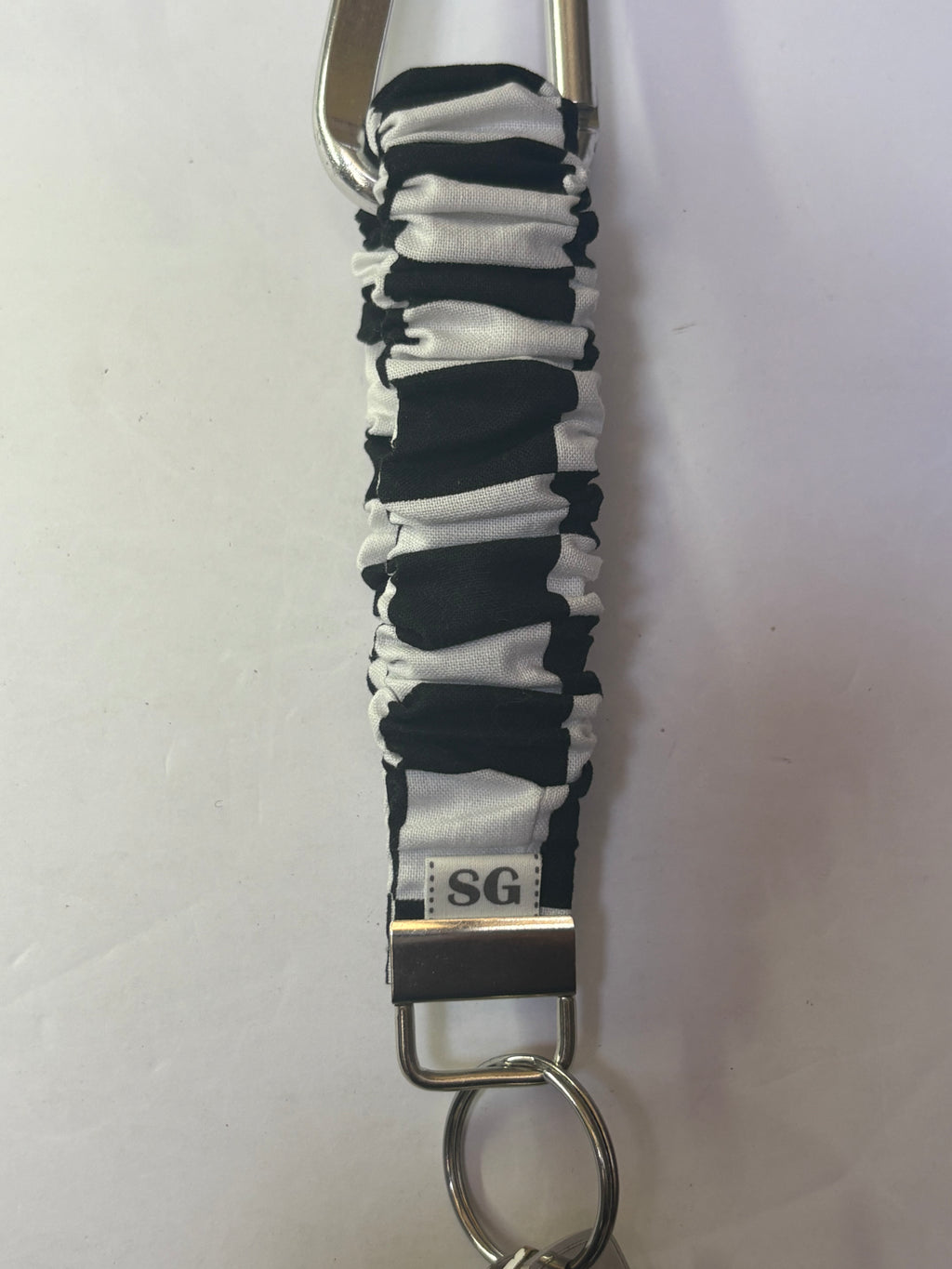 Black and white checkered scrunchie wristlet