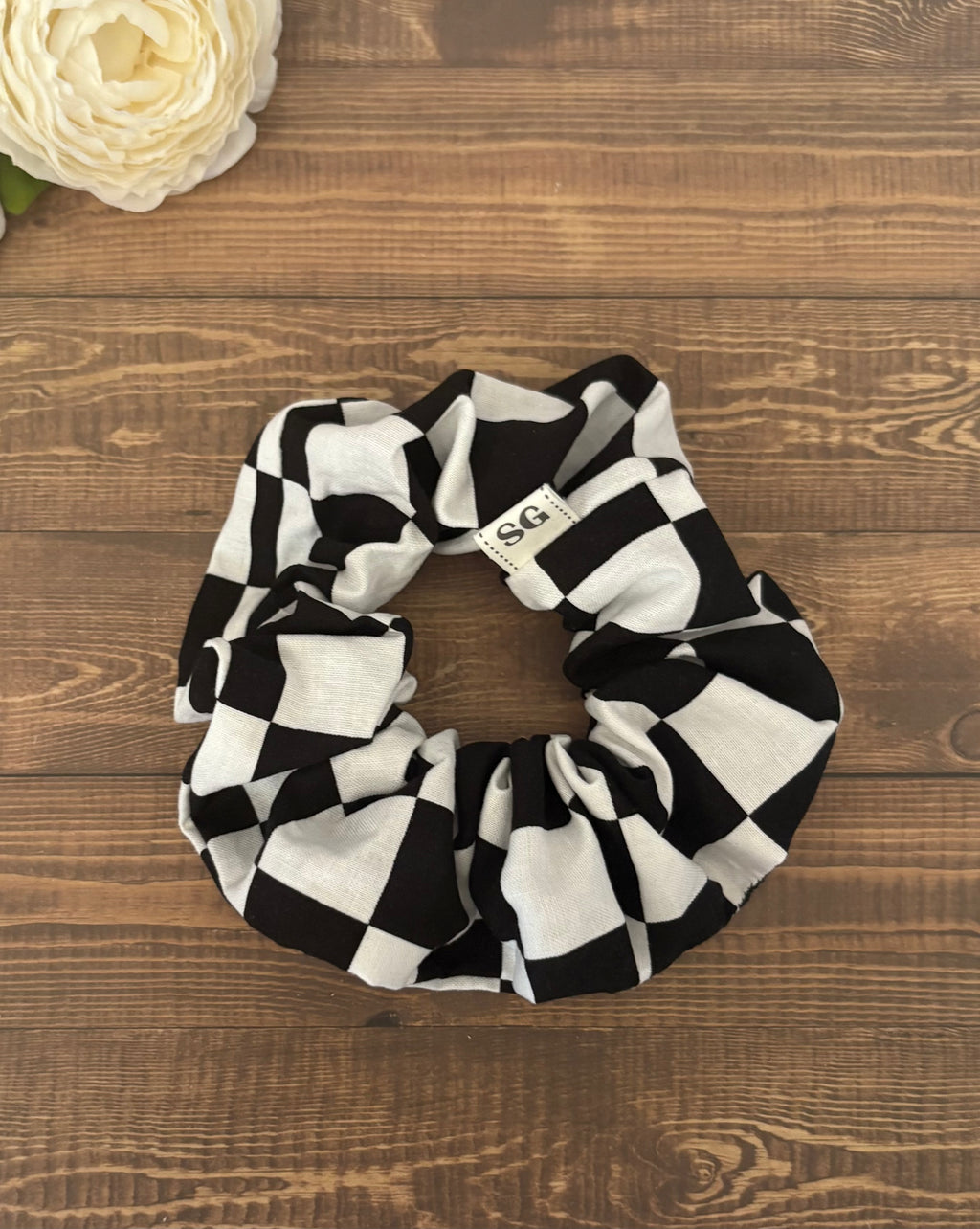Black and white checkered hair scrunchie