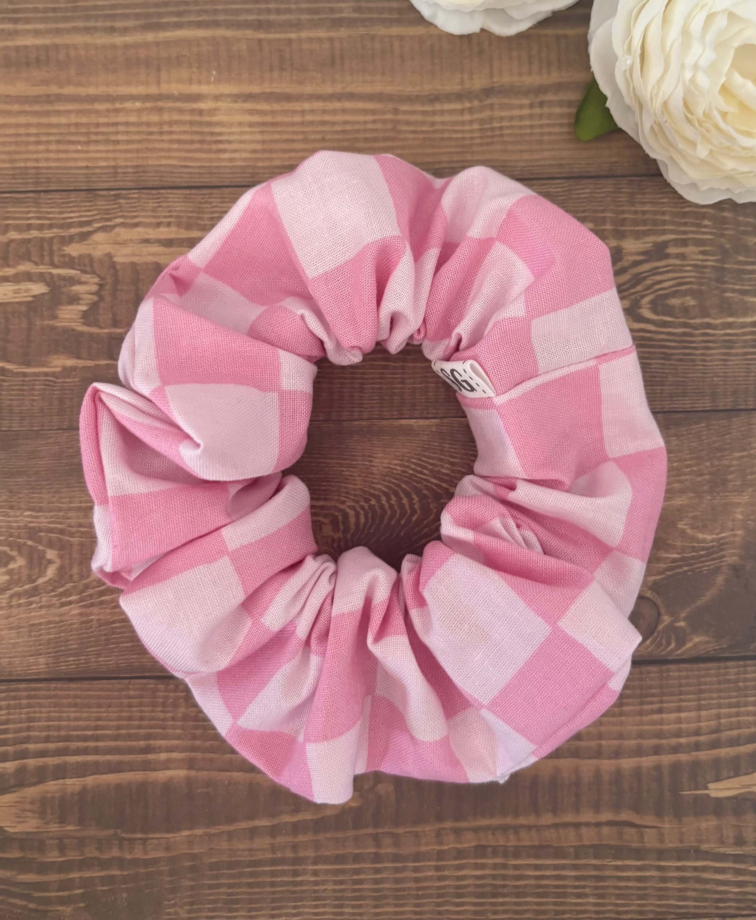 Pink checkered hair scrunchie