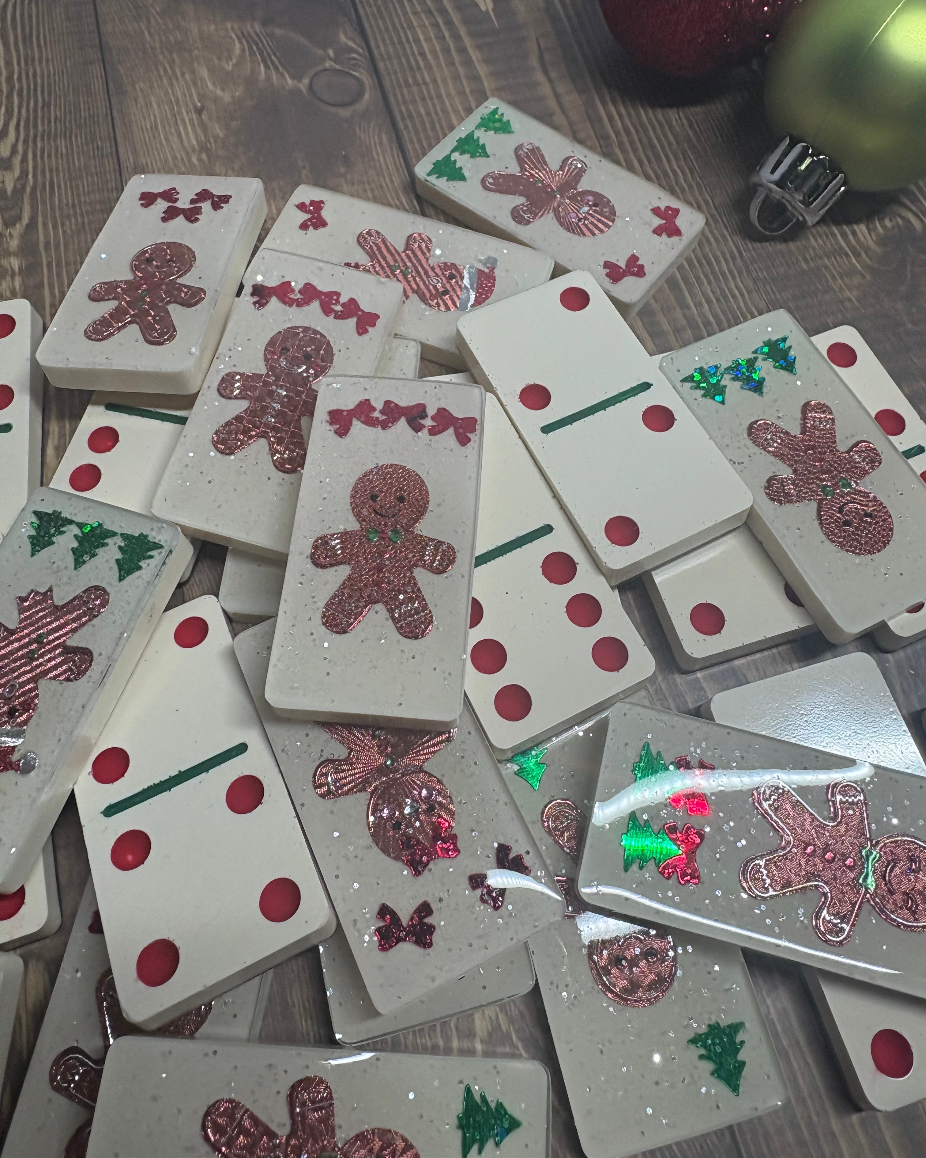 Gingerbread Christmas dominoes