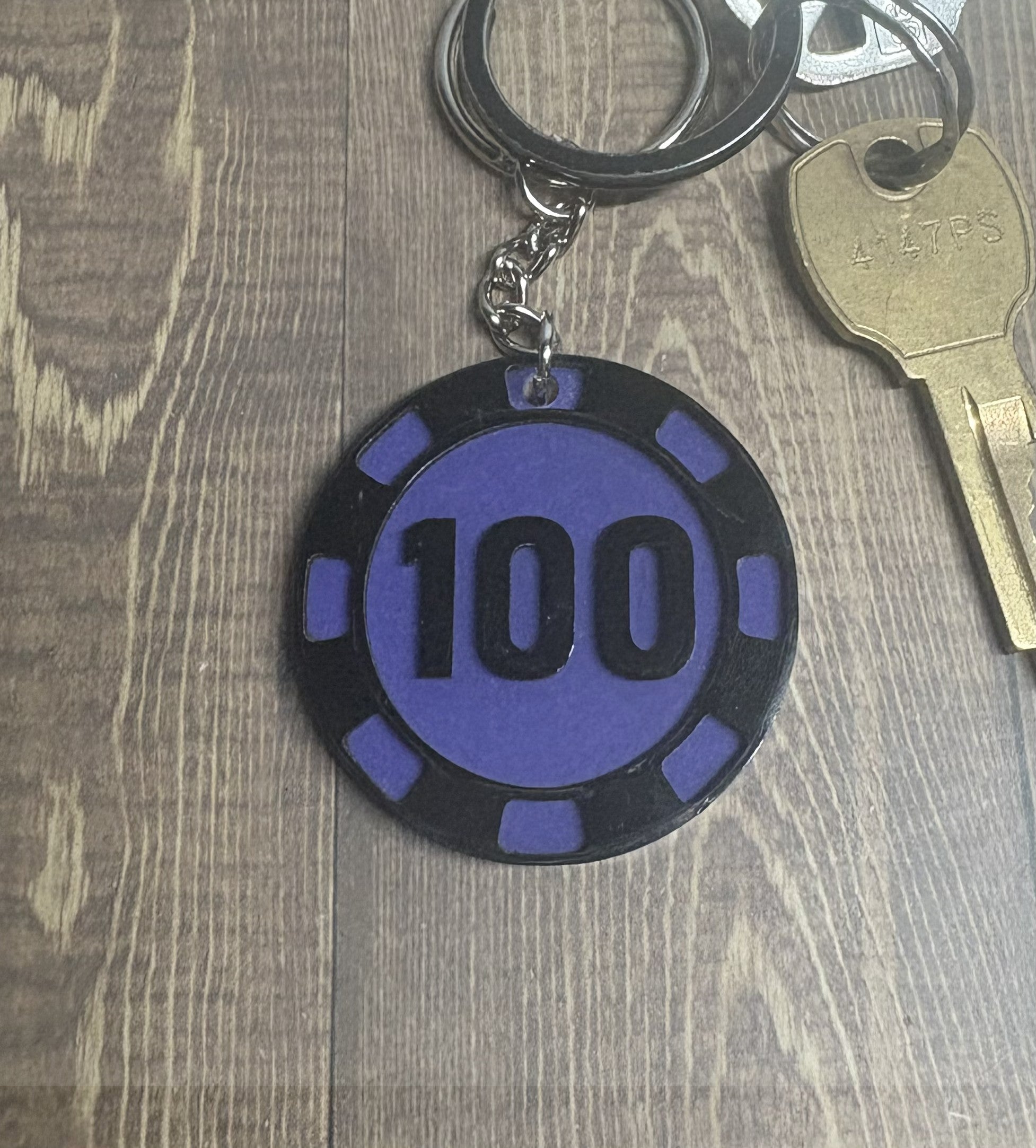 Poker chip keychain