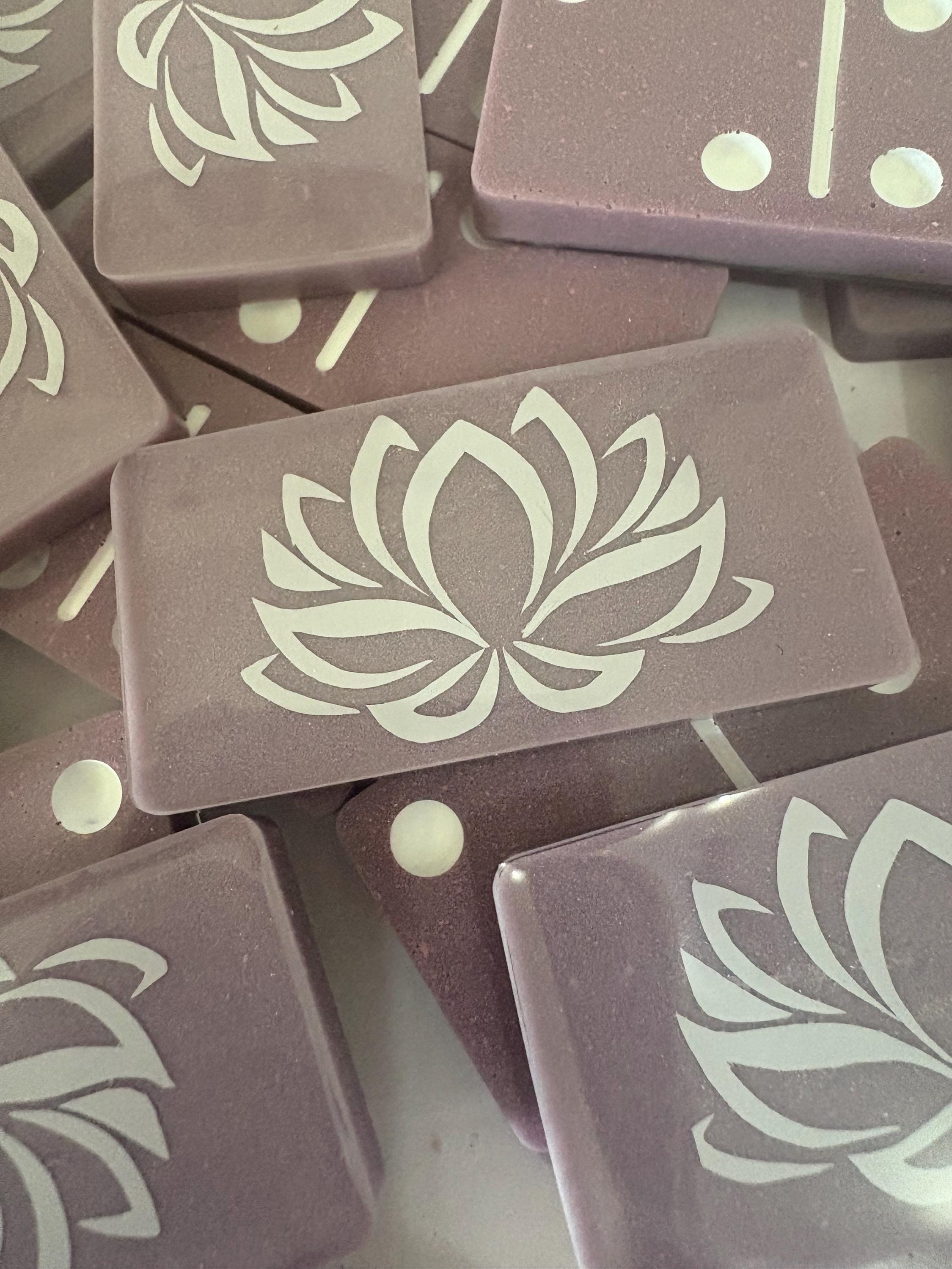 Purple and white lotus flower handmade resin Dominoes